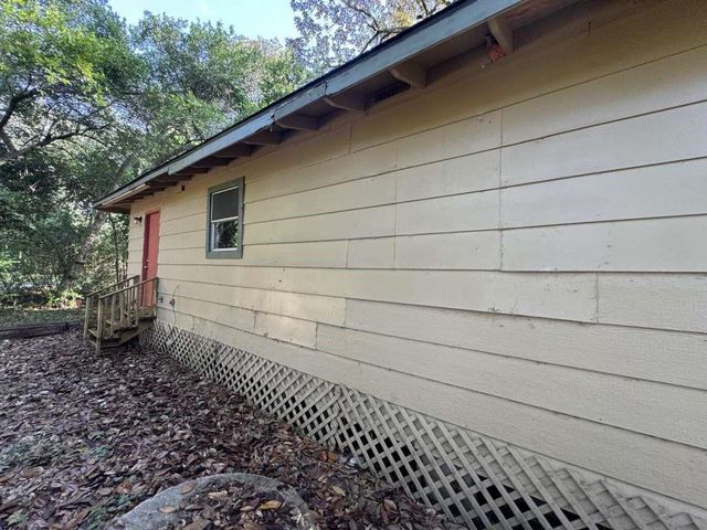767 County Road 370, Splendora, TX 77372