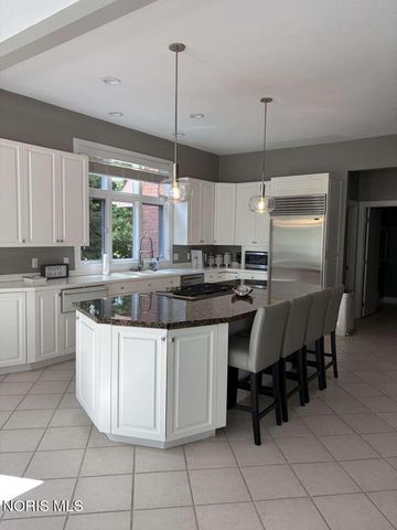 4763 High Oaks Boulevard, Toledo, OH 43623