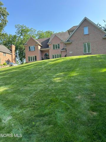4763 High Oaks Boulevard, Toledo, OH 43623
