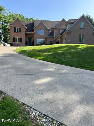 4763 High Oaks Boulevard, Toledo, OH 43623