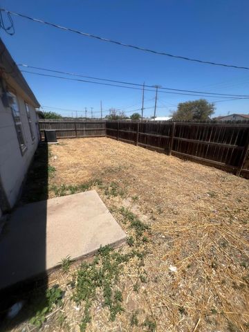 817 Ute Avenue, Lubbock, TX 79403