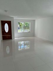 14845 SW 36th Ter, Miami, FL 33185