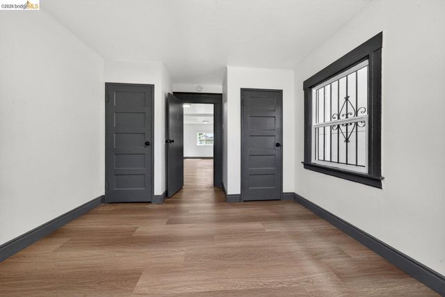 5533 Edgerly St, Oakland, CA 94621