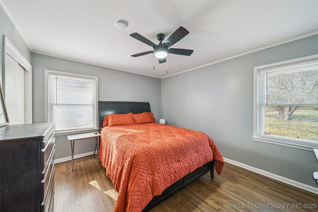 1122 S Russell Street, Skiatook, OK 74070