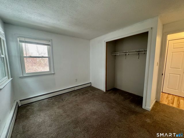 12 Nutmeg Drive, Clinton, CT 06413