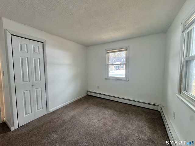 12 Nutmeg Drive, Clinton, CT 06413