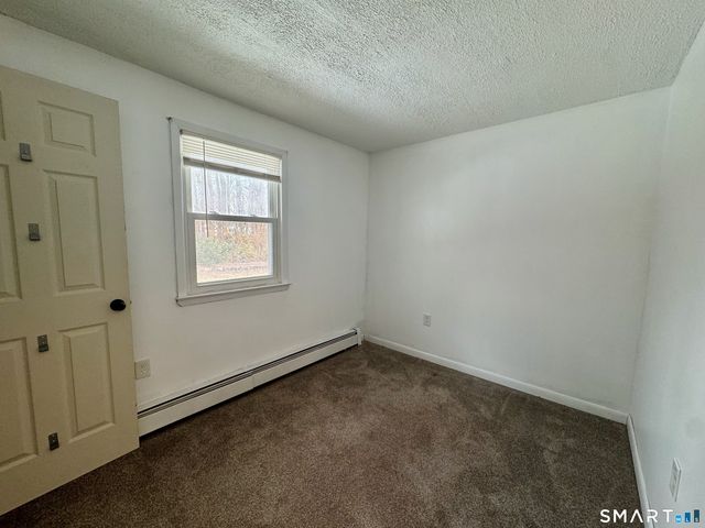 12 Nutmeg Drive, Clinton, CT 06413