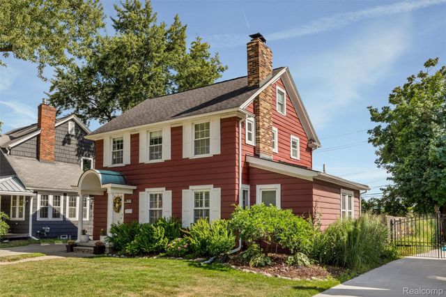 1208 Villa Road, Birmingham, MI 48009