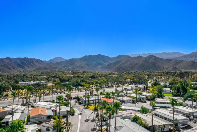 30 Diamond East Drive, Palm Desert, CA 92260