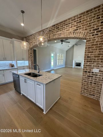 414 Old Maple Cove, Madison, MS 39110