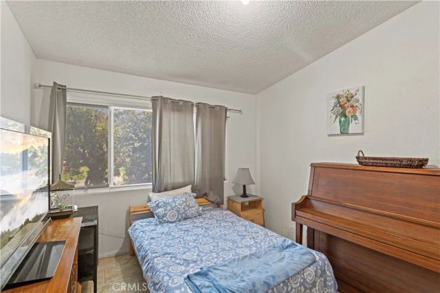 14263 Hubbard, Sylmar, CA 91342