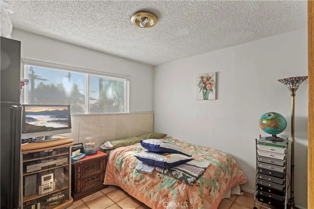 14263 Hubbard, Sylmar, CA 91342