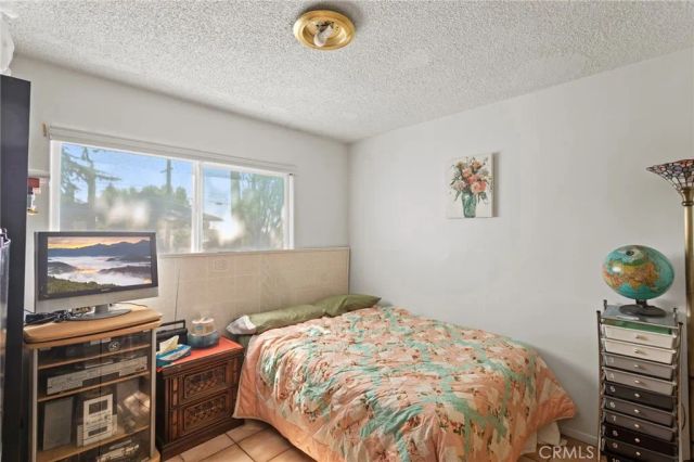 14263 Hubbard, Sylmar, CA 91342