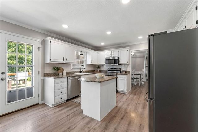9 Topridge Drive, Cartersville, GA 30120