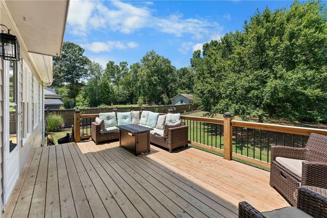 9 Topridge Drive, Cartersville, GA 30120