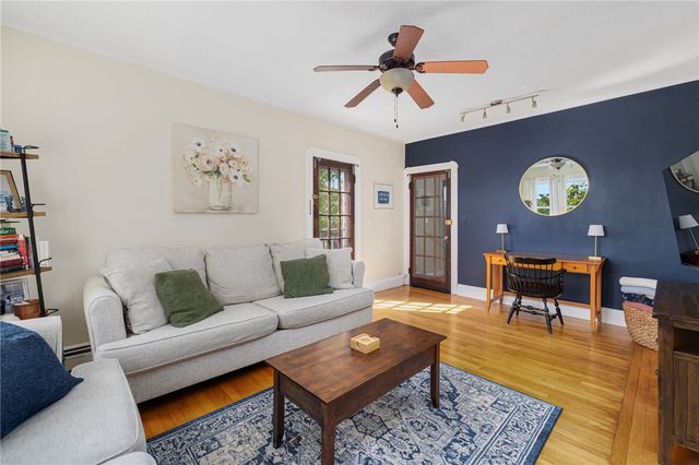 843 Hope Street 3, Providence, RI 02906
