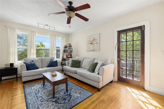 843 Hope Street 3, Providence, RI 02906