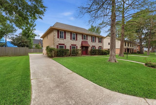 8115 Theisswood Road, Spring, TX 77379