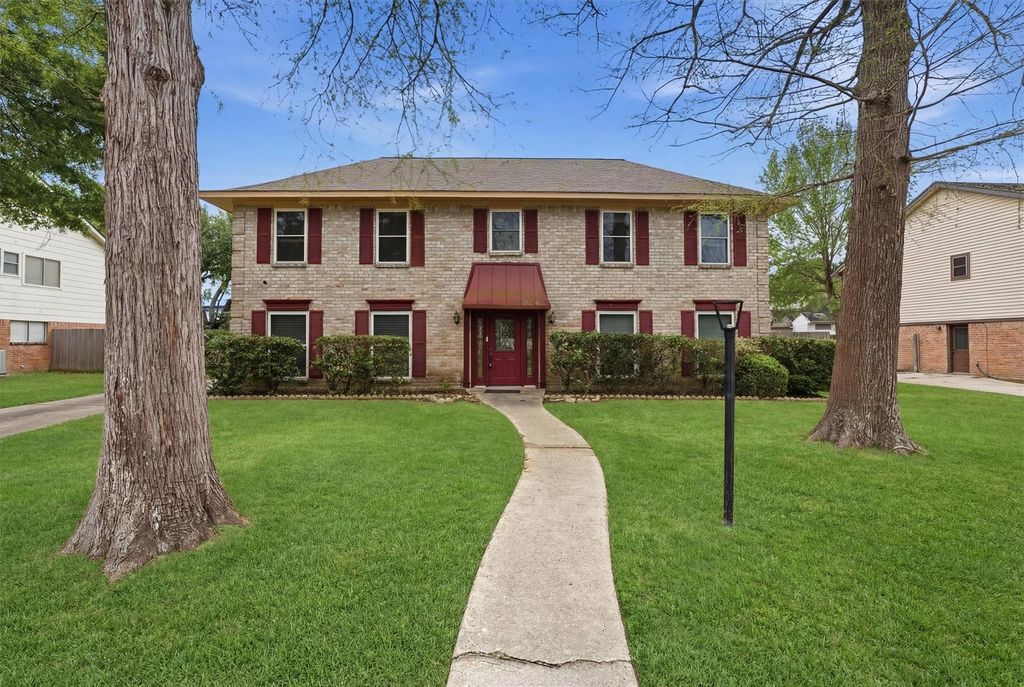 8115 Theisswood Road, Spring, TX 77379