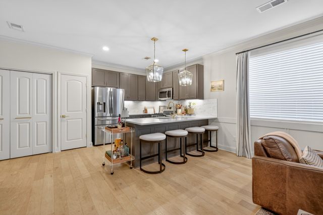 4220 Woods St, Old Hickory, TN 37138