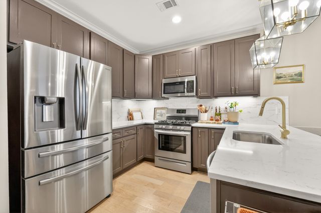 4220 Woods St, Old Hickory, TN 37138