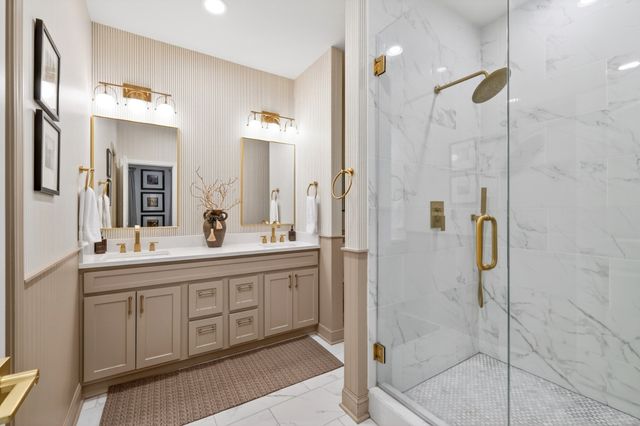 4220 Woods St, Old Hickory, TN 37138