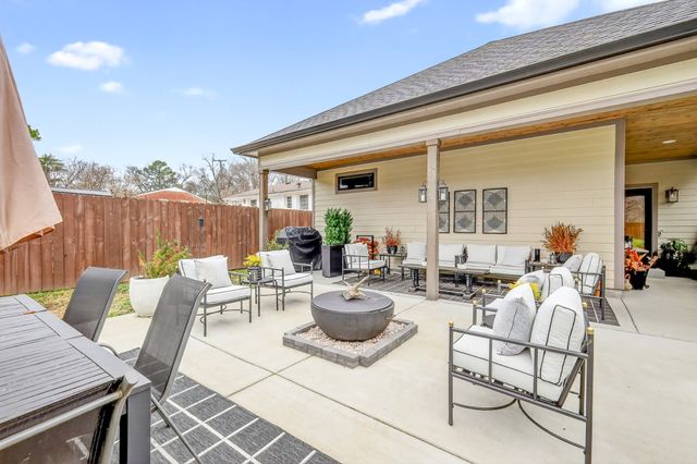 4220 Woods St, Old Hickory, TN 37138