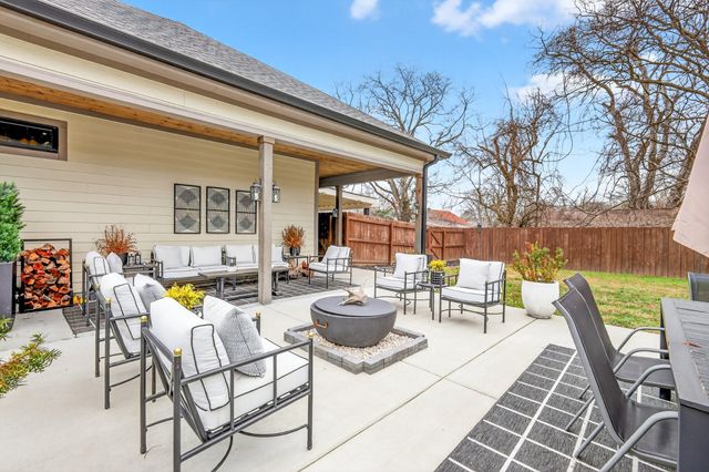 4220 Woods St, Old Hickory, TN 37138