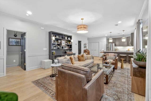 4220 Woods St, Old Hickory, TN 37138