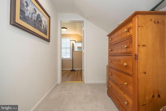 7 COLONIAL RIDGE DR, Yardley, PA 19067