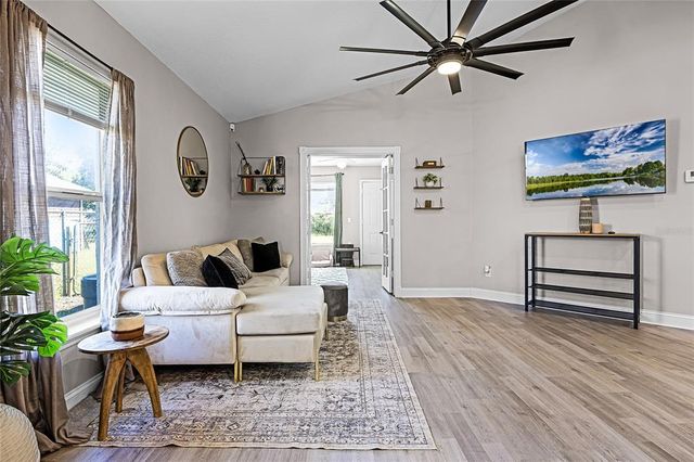 1613 N LAKEWOOD AVENUE, Ocoee, FL 34761