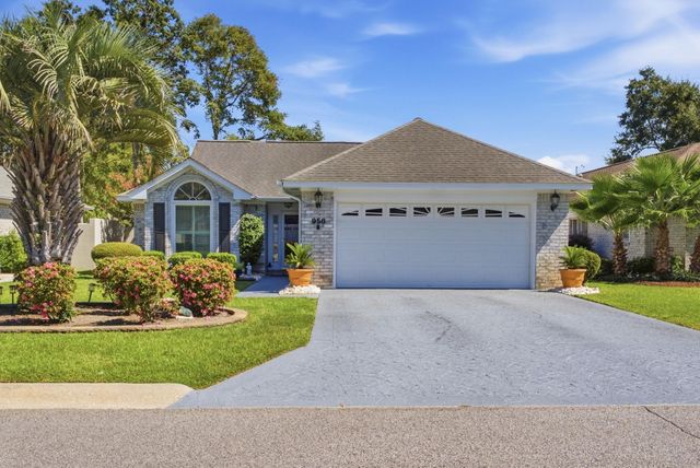 958 Courtyard Dr., Myrtle Beach, SC 29577