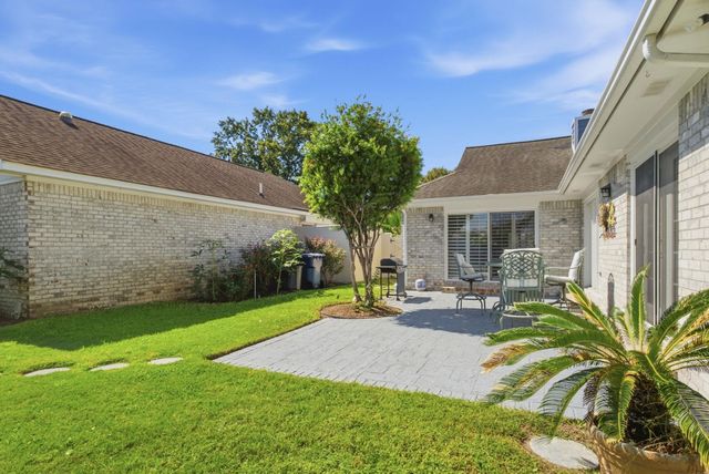 958 Courtyard Dr., Myrtle Beach, SC 29577