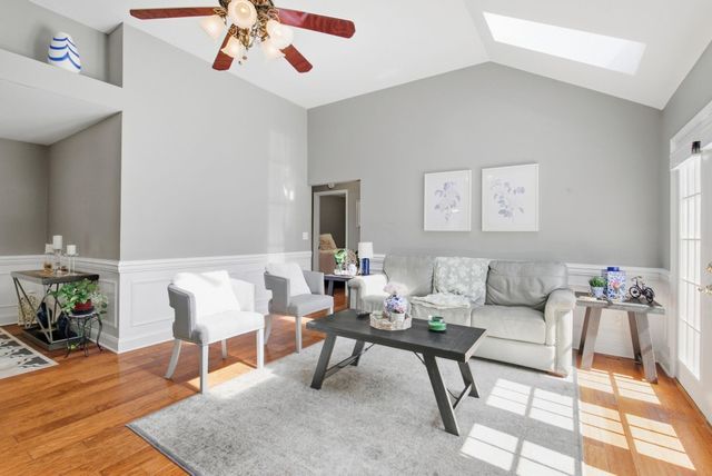 958 Courtyard Dr., Myrtle Beach, SC 29577