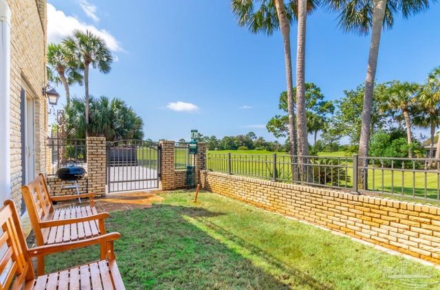 5089 Shoshone Dr, Pensacola, FL 32507