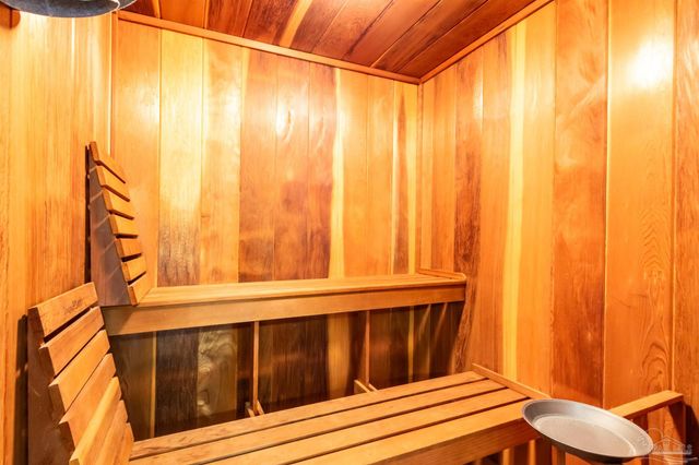 5089 Shoshone Dr, Pensacola, FL 32507