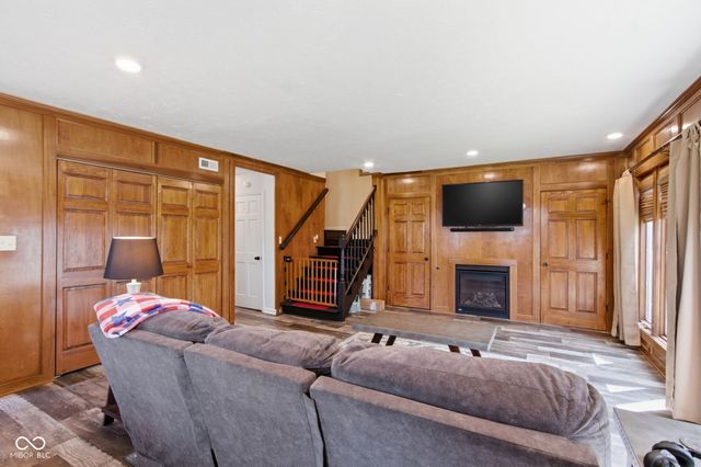 2631 Highland Road, Anderson, IN 46012