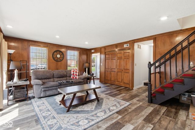 2631 Highland Road, Anderson, IN 46012