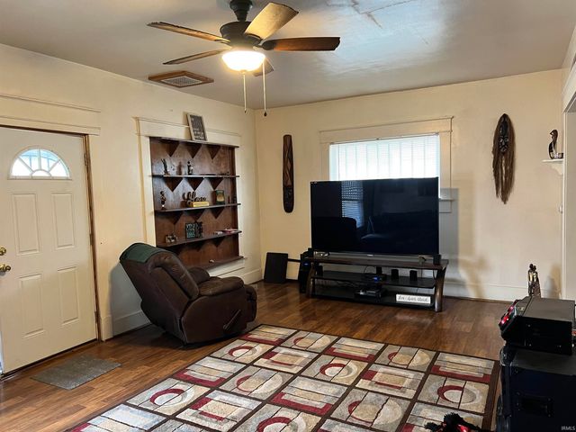 622 N Washington Street, Marion, IN 46952