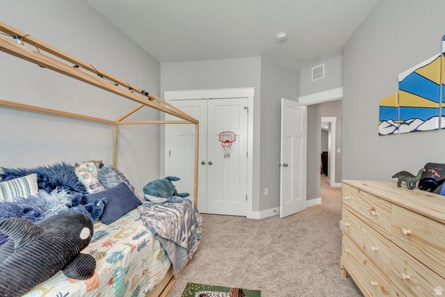 467 E ISLAND VIEW CIR, Farmington, UT 84025