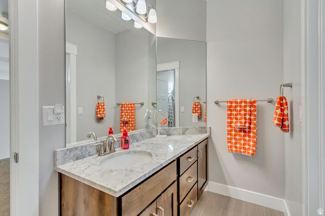467 E ISLAND VIEW CIR, Farmington, UT 84025
