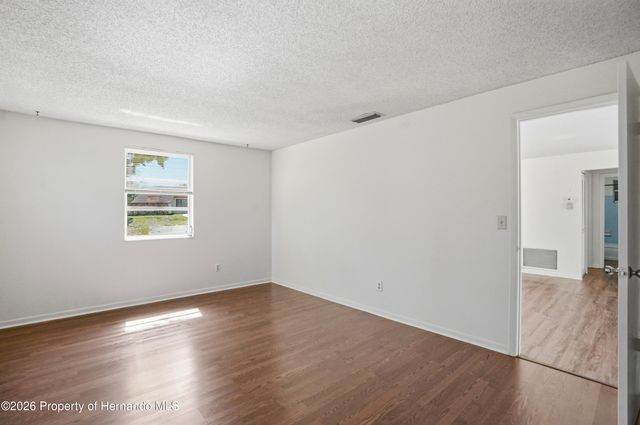 6229 Waycross Drive, Spring Hill, FL 34606