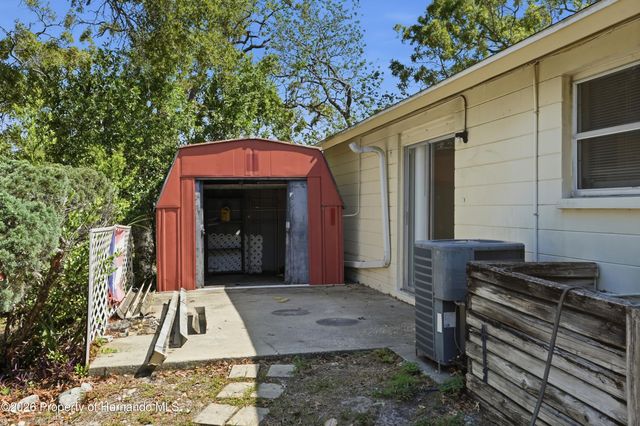 6229 Waycross Drive, Spring Hill, FL 34606