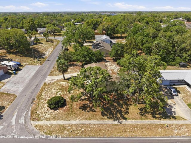 6229 Waycross Drive, Spring Hill, FL 34606