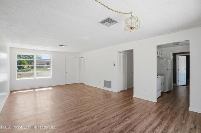 6229 Waycross Drive, Spring Hill, FL 34606