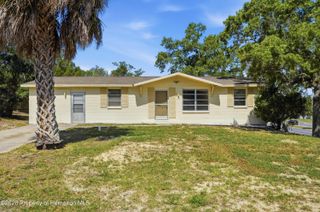 6229 Waycross Drive, Spring Hill, FL 34606