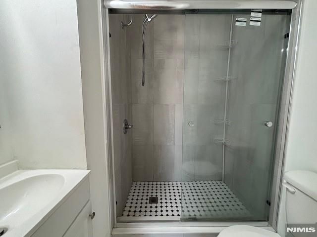 166 Morningside Lane, Palisades Park, NJ 07650