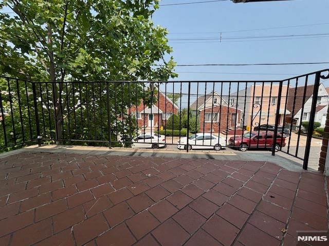 166 Morningside Lane, Palisades Park, NJ 07650
