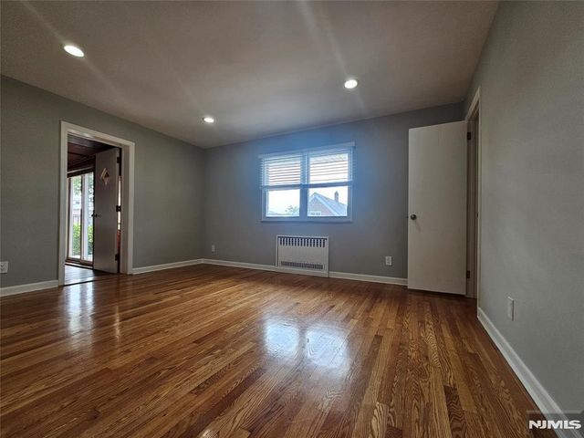 166 Morningside Lane, Palisades Park, NJ 07650