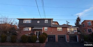 166 Morningside Lane, Palisades Park, NJ 07650